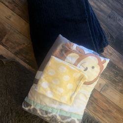 Crib Bedding 