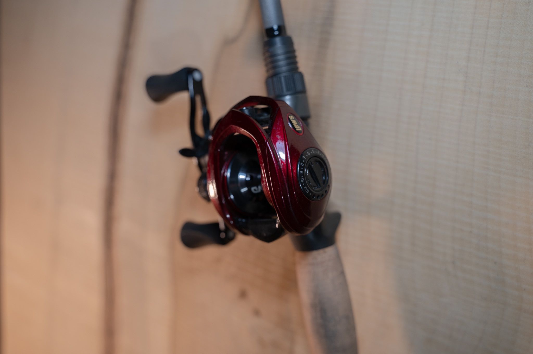 Bass Fishing Deep Crankbait Rod & Reel: JB3 Gunslinger 7’4” MedHeavy / Lews KVD Speed Spool