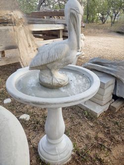 Pelican Birdbath 