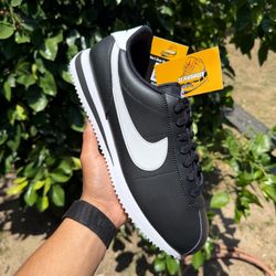 Nike Cortez ‘Black White’ Men / Women Sizes Sneakers / Shoes