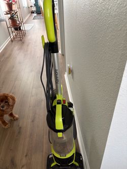 Eureka upright vacuum