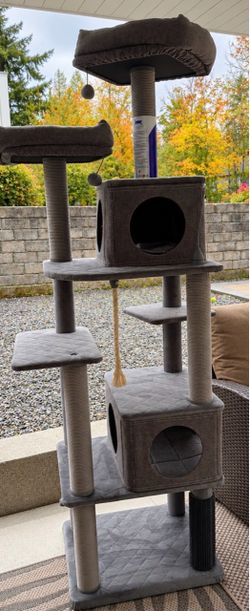 Cat tree