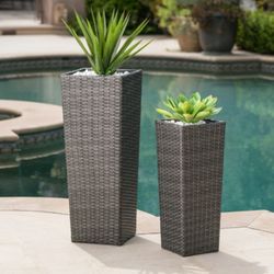 Set of 2 Outdoor Wicker Planter, Flower Pots