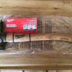 Milwaukee 19oz Milled Face Framing Hammer. Brand NEW.