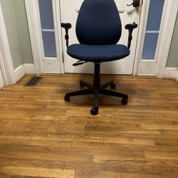 Adjustable Office Chair 