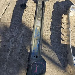 Ford Transit 250 Front Rebar Oem