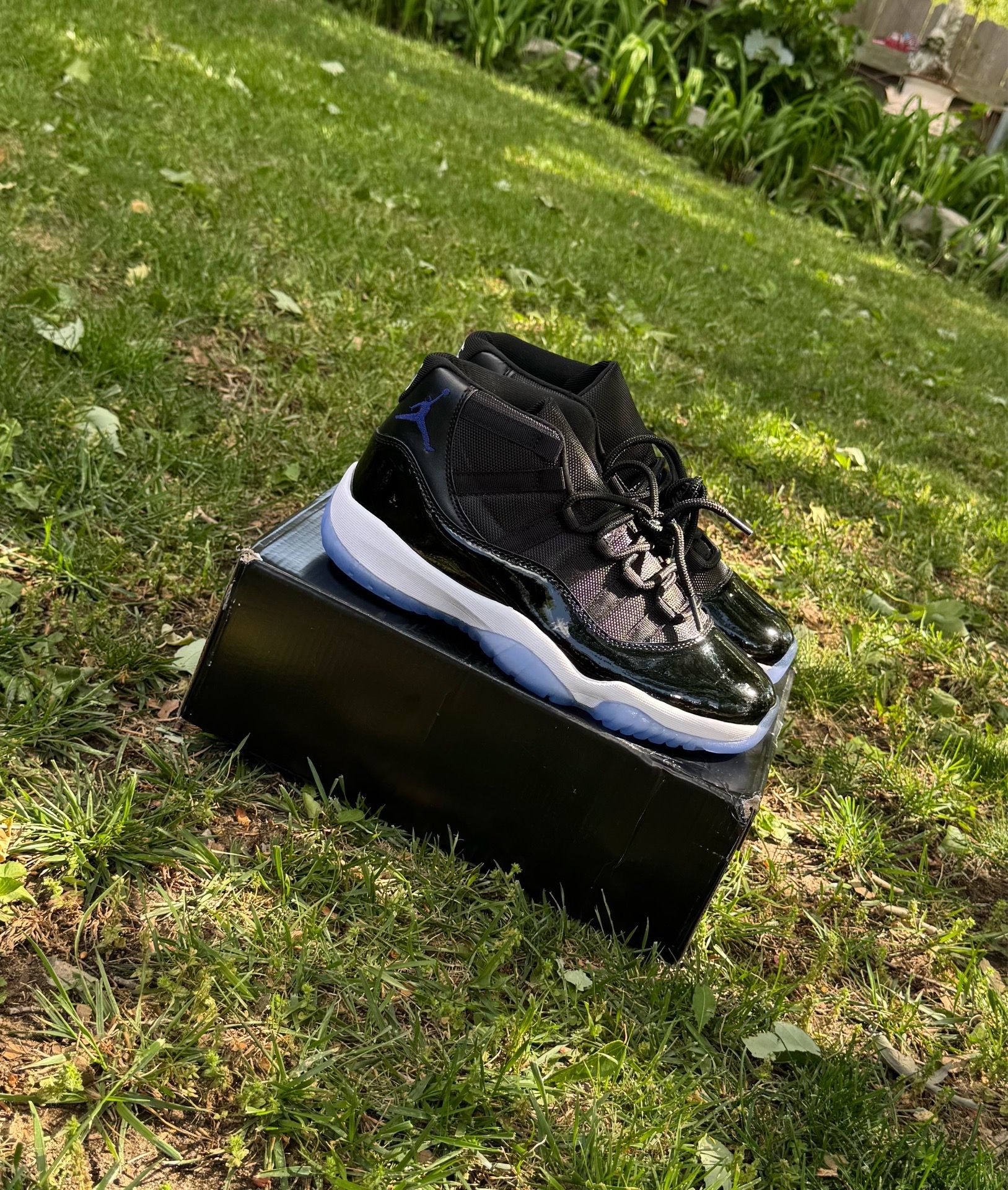 Jordan 11 size 11 men brand new never worn