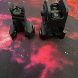 Daniel Defense Fixed Front And Rear Iron Sight Combo
