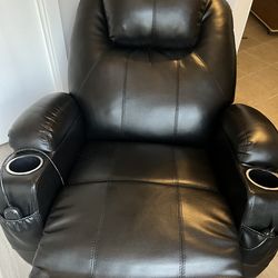 Like New Black Power Lift, Heat And Massage Recliner Works Perfectly  FLAWLESS Condition May Deliver