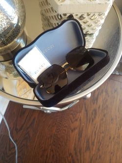 Women Gucci Sunglass (Unisex)