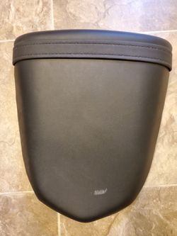 Suzuki RX 750 Rear Seat