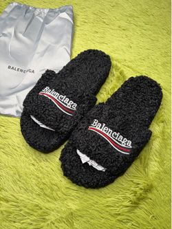 Balenciaga Slides