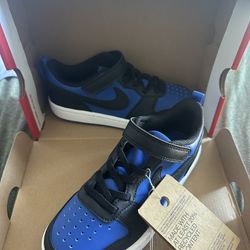 Nike Sneakers (Youth)