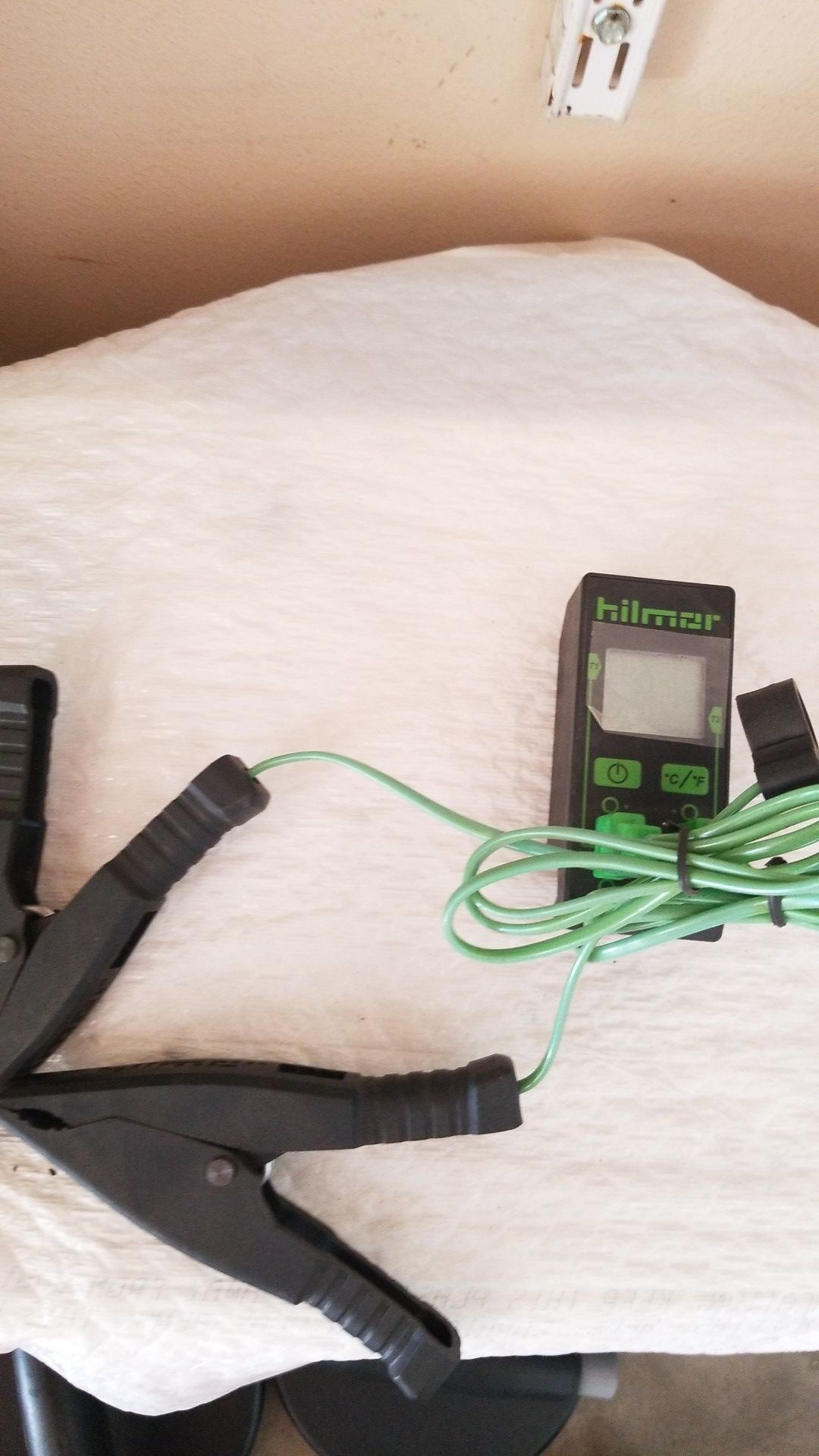 Hilmor dual readout thermometer