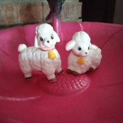 Nana's Yellow Bell Lamb Salt And Pepper Shakers By Lefton 