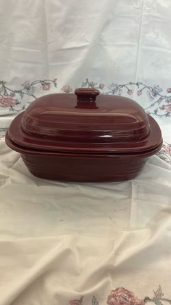 Pampered Chef 3.1 qt Deep Covered Stoneware Baker with Lid