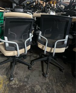 SitOnIt Seating Focus Office Chairs Leather Seat