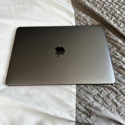 13 Inch MacBook Pro M1