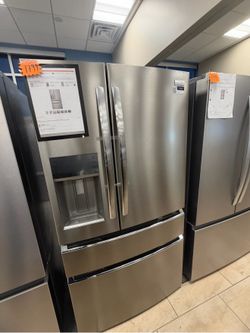 Frigidaire French door fridge