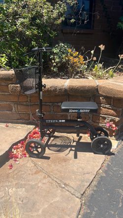 Knee scooter "Knee Rover" with basket