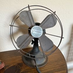 Vintage Peerless Fan