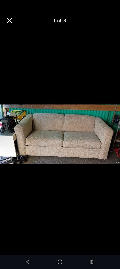 Pull out loveseat sofa