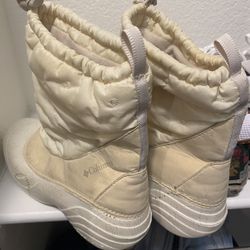 Colombia Thermolite Snow Boots