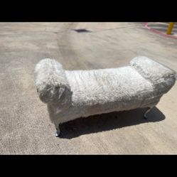 End Of Bed Lounge Chairs With Storage 