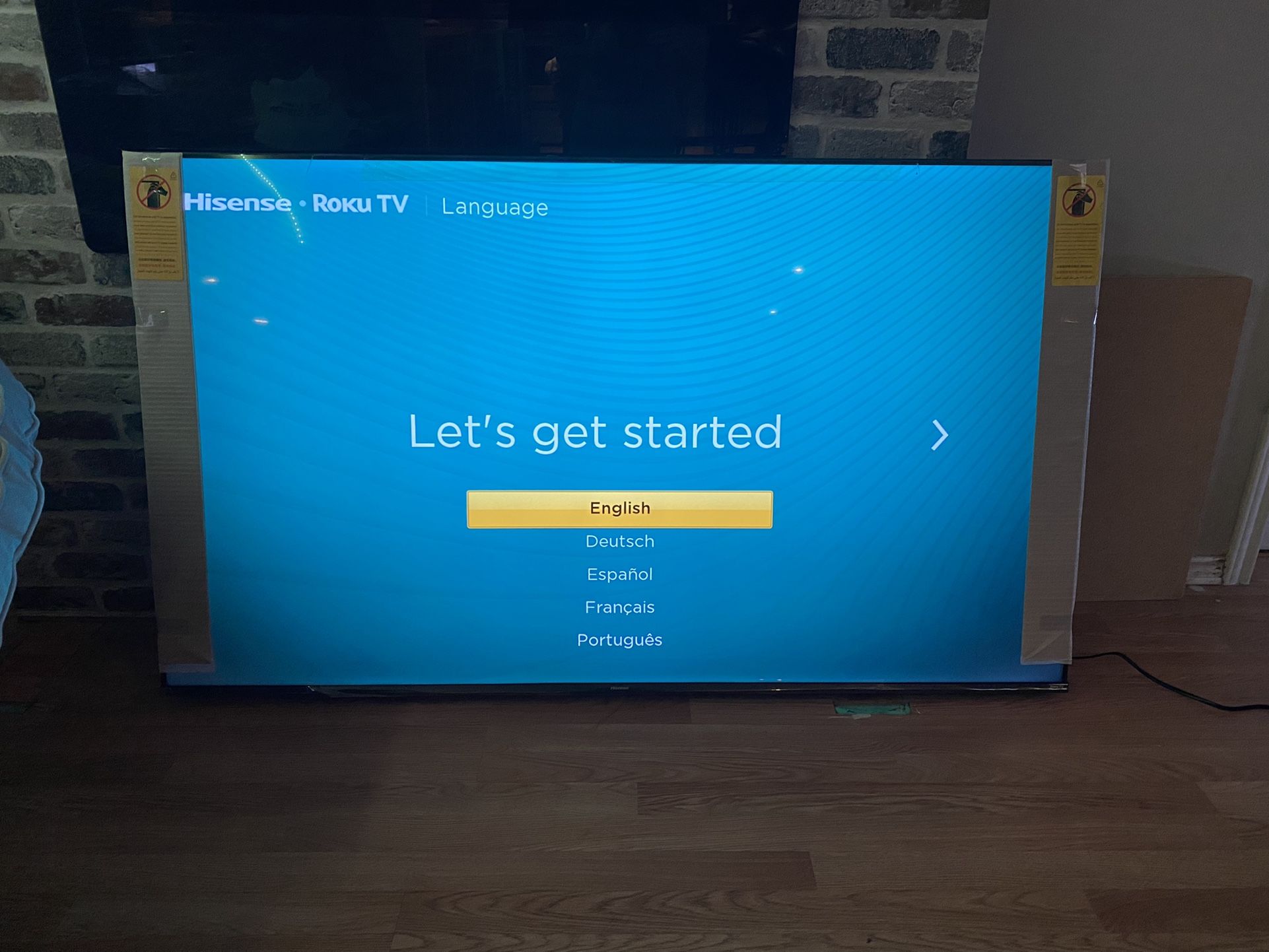 New 65 inch Hisense Roku 4K Smart Tv