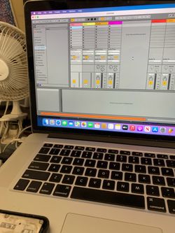 Music Producer MacBook Pro i7 15” Retina Big Sur