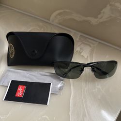 Ray-Ban LUXOTTICA Sunglasses