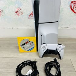 PlayStation 5 Slim - 1 TB Disc Version , Bonus 1 Game NBA 2K21 ( Used Very New )