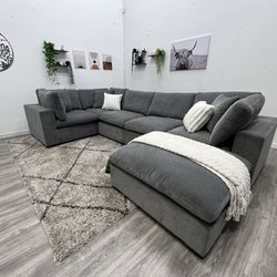 Gray Modular Sectional - Free Delivery 🚚 