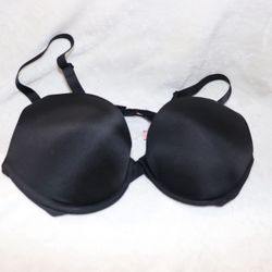 Black Padded Underwire Bra Size 40B