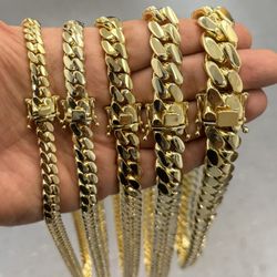 Super Heavy Handcrafted And Polished Miami Cuban Necklace 💥ask For Price 💥