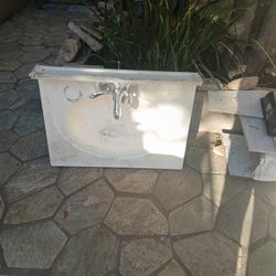 White Bathroom Top Sink 