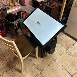 Elo - LED - Full HD (1080p) - 32" touchscreen monitor 