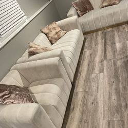 3 Pc Sofa Set  Love Seat Chair And Sofa 
