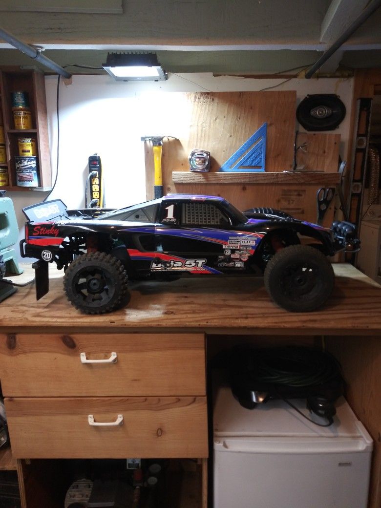 1/5th Scale Hpi Baja 5t Rc Truck