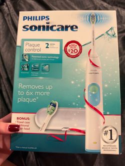 Philips Sonicare 2 Series Plaque Control Electric Toothbrush + Bonus Set