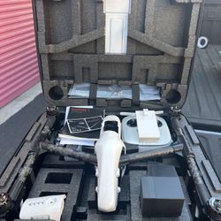 DJI Inspire 1 With Case. 1 Battery And RC. 