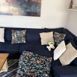 Beautiful Dark Blue Sectional Couch That Pulls Out Into A Queen Size Bed