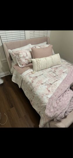 Full Size Pale Pink Bedframe with Mattress