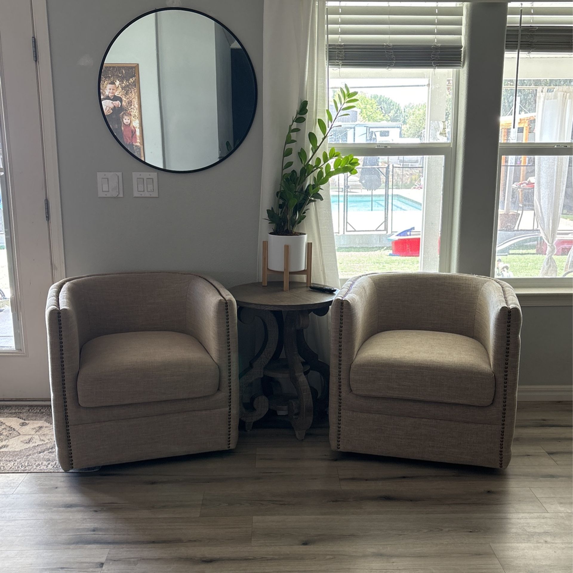 Two Large Chairs And Table