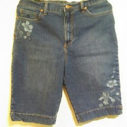 Gloria Vanderbilt Shorts