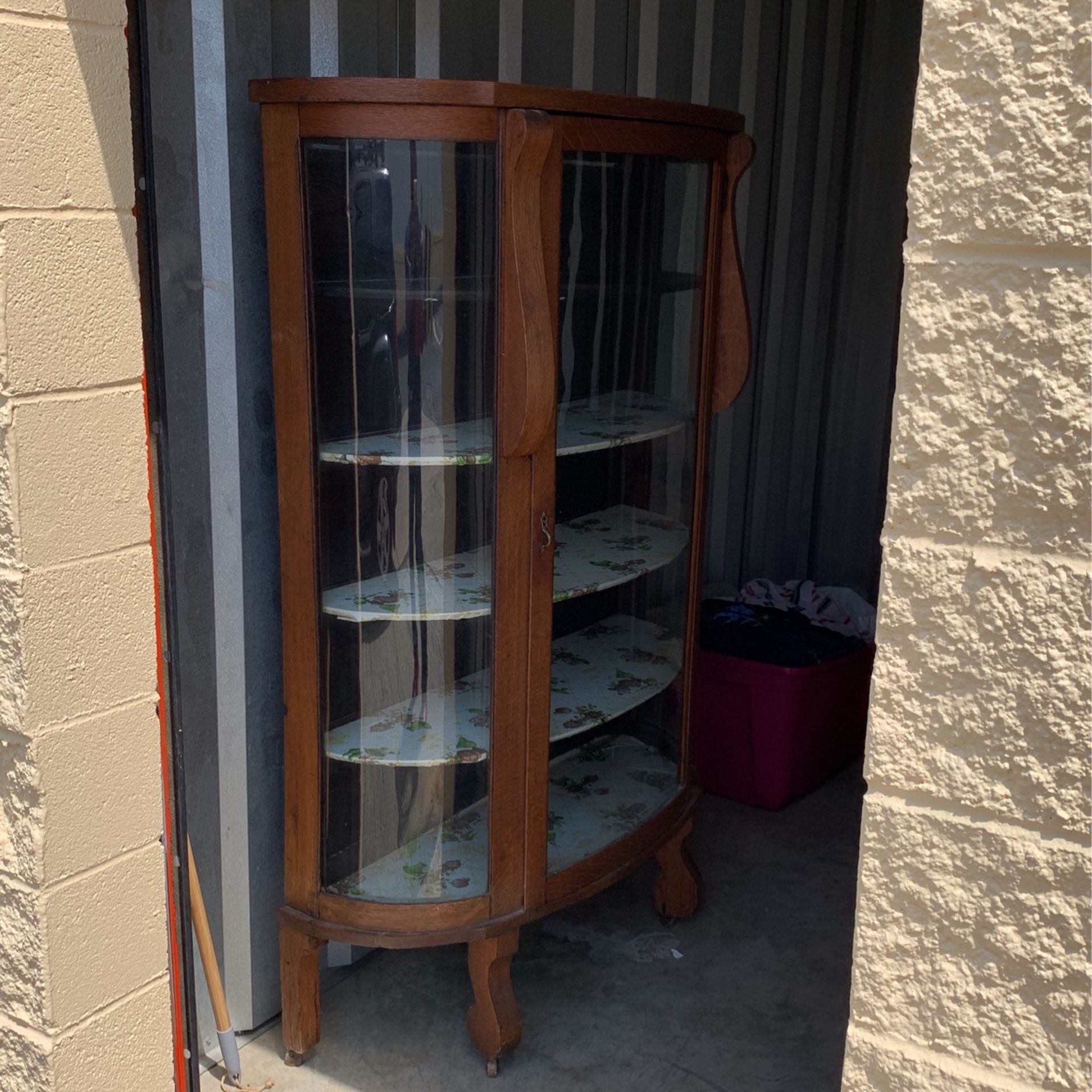 VINTAGE OAK CURVE GLASS CHINA CABINET