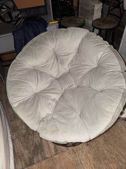 Papasan Lounge Chair w/ Thick Gray Cushion