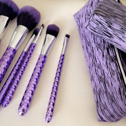 Makeup Brushes
