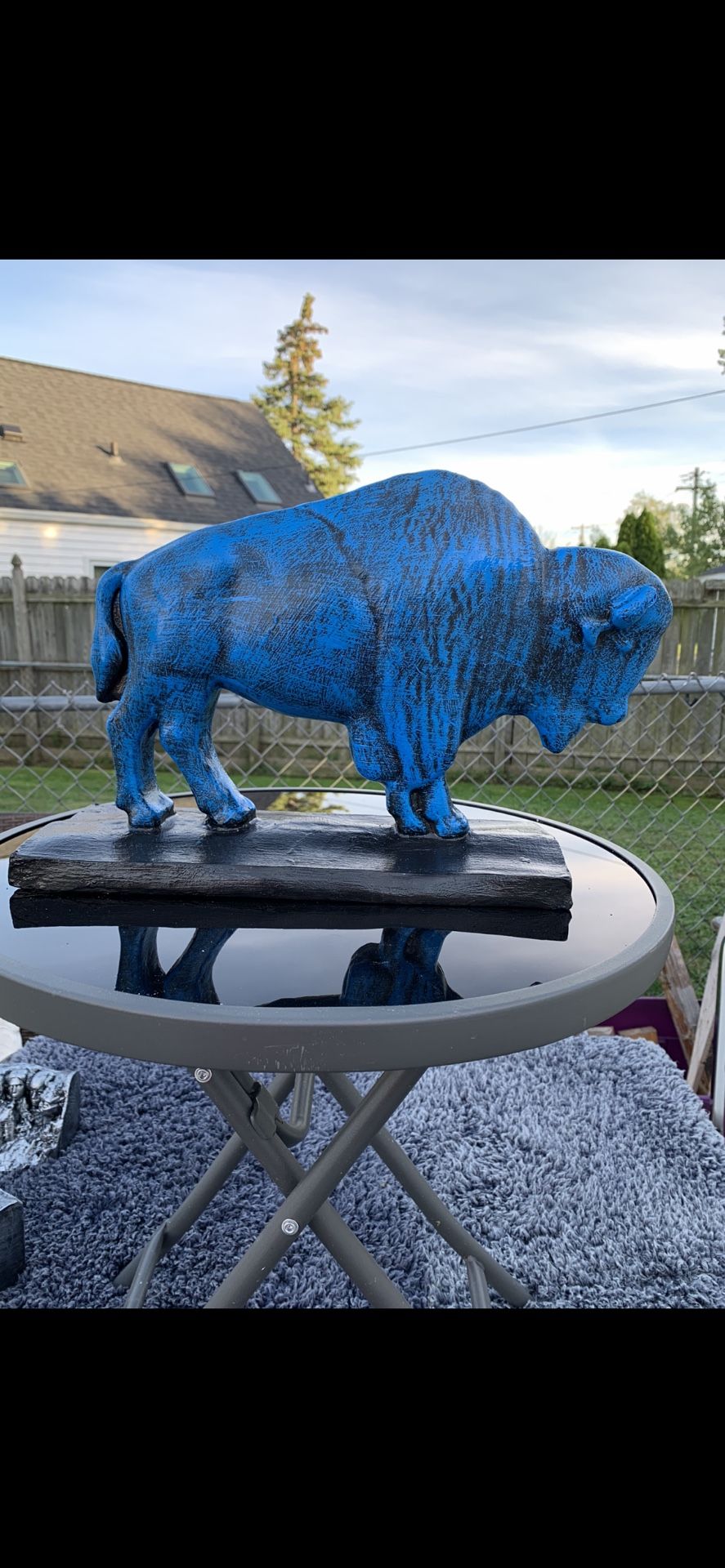 The Blue Buffalo Statue