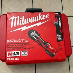 Milwaukee M12 Press Tool